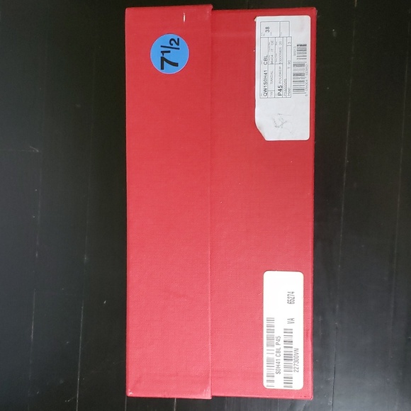 NIB Tan Valentino Rockstud stiletto sandals 38 - Picture 5 of 5